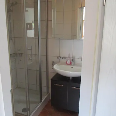 Appartement Neuensienchen Auf Ruegen *